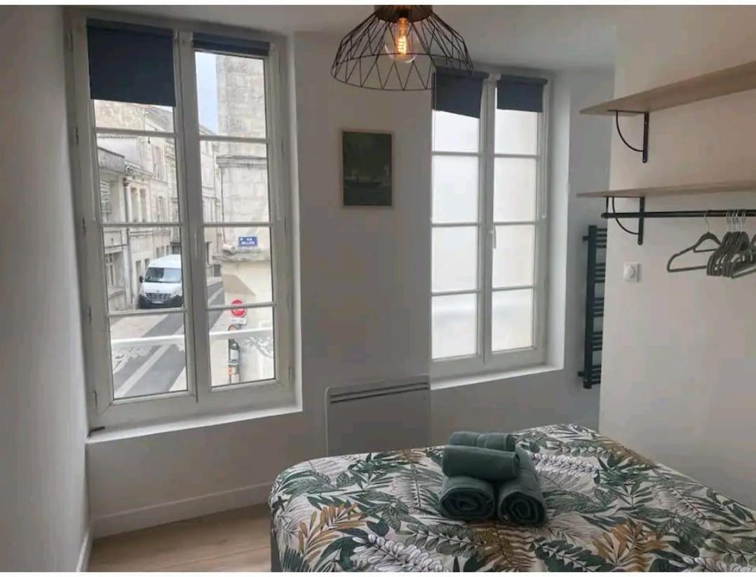 Apartmán Le Petit Poitevin -Hyper Centre - Wi-Fi- Netflix Gratuit Niort Exteriér fotografie